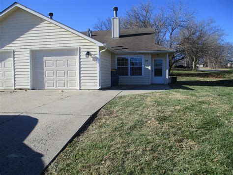 homes for rent eudora ks|bluestem drive eudora ks rentals.